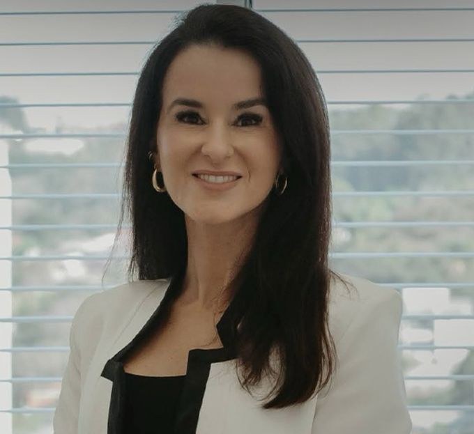 Dra. Ana Beatriz Carpena no consultório no Centro de Ijuí